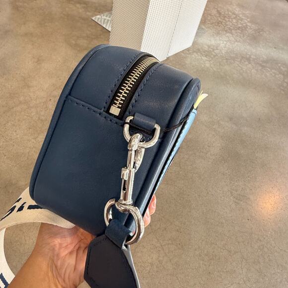 Marc Jacobs x ‘The Wizard of Oz’ Flash Crossbody - Picture 5 of 10